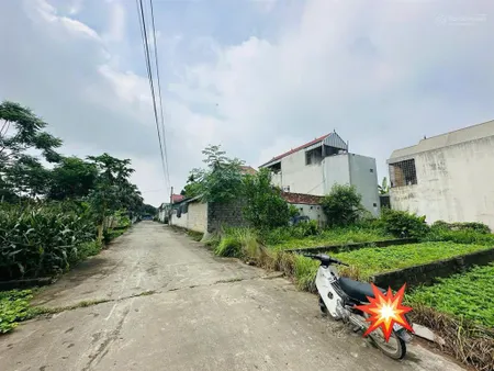 Bán lô đất 90m2tái định cưô tô tránh nhaugần hồ văn sơnsân gold skye lakequốc lộ 21150m