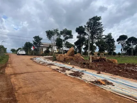 Lô đất hot đức trọng cách sân bay chỉ 8km giá chỉ 650 triệu vừa ở được, vừa đầu tư được