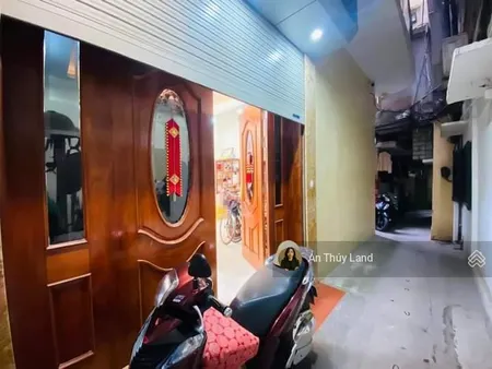 Bán gấp nhà phạm hồng thái 32m2 lô góc gần hồ tây 3 phút vào phố cổ 30m ra mặt phố