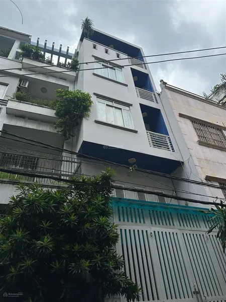 Cô phụng cần bán gấp nhà đẹp ở cao đạt p1 q5. gần trường cao đẳng kinh tế đối ngoại. 3tỷ390/67m2