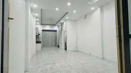 Nhà cho thuê gần Chợ Xóm Chiếu,Bách Hóa Sài Gòn , đường Đoàn Văn Bơ, Phường 14, Quận 4