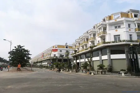 CHÍNH CHỦ CẦN BÁN CĂN GÓC DUY NHẤT 2 MẶT TIỀN ĐỐI DIỆN CHỢ AN SƯƠNG