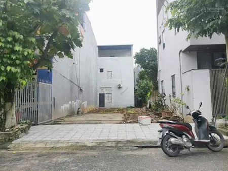 Bán nhanh lô đất đẹp mặt tiền đường nguyễn hữu tiến cẩm lệ gần phong bắc 5