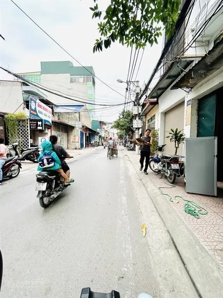 Bán mảnh đất đẹp phố thanh đàm hoàng mai, ô tránh, chạy vòng quanh, 105m2, mt rộng 5.2m, 15.5 tỷ