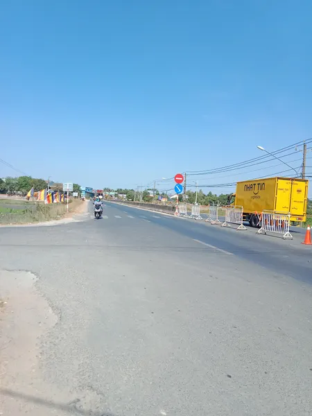 Bán đất