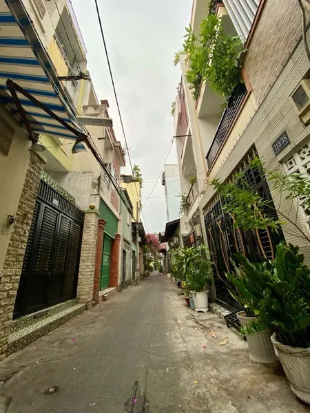 Bán nhà 2 Tầng HXH Năm Châu p11 Tân Bình