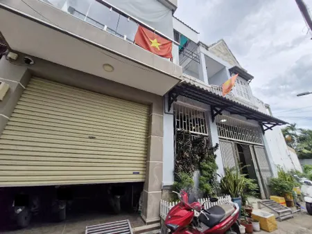 🏡 BÁN NHÀ HẺM XE HƠI NGUYỄN DUY TRINH, 104m2 (9.6m x 11.3m), 2 TẦNG – LONG TRƯỜNG, QUẬN 9