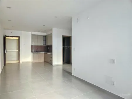Bán gấp căn 1pn+ mt eastmark hương nam 63,4m2 giá chỉ 2ty6 bao sang tên ,sổ sẵn