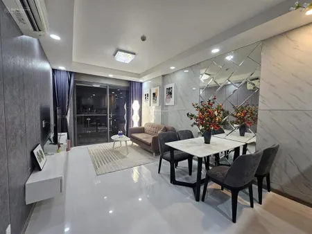 Bán căn hộ gold view dt 81m2 2pn 2wc full nt giá 5.6 tỷ, ban công rộng 0972 443 ***