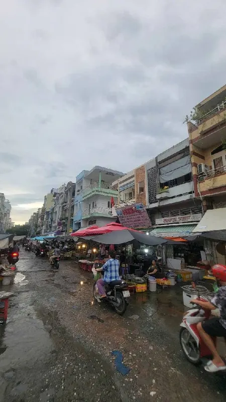 Nhà Trung Tâm Chợ , 3 Tầng, Hẻm ôtô, giá 22.2 tỷ Phường 2 , Tân Bình.