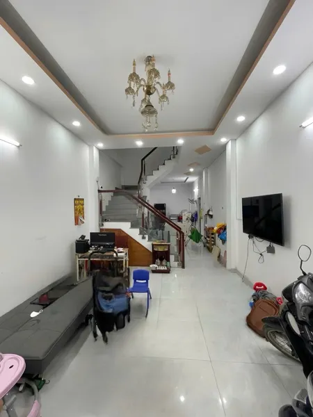 Bán nhà 3 Tầng, Hẻm ôtô, giá 4.85 tỷ Phường BHHB, Bình Tân.