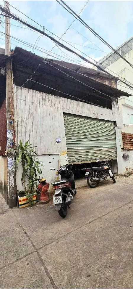 NHÀ NGUYỄN VĂN QUÁ ĐÔNG HƯNG THUẬN Q12- 6.2X18 - HẺM 5M - NHỈNH 6 TỶ