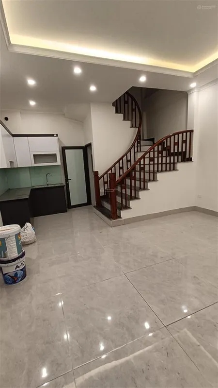 Siêu hiếm t.t thạch bàn,d.t rộng,mt khủng, 5 tầng giá lại siêu rẻ "chỉ nhỉnh 6 tỷ thôi"