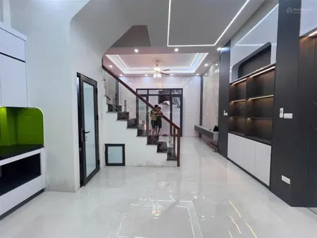 Bán nhà vĩnh phúc ba đình dt 46m x 5t x mt 5m giá 10,5 tỷ có thương lượng