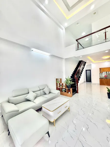 ✅✅NHÀ MÊ LỬNG ĐẸP HẺM 434/69 YMOANL- KHU THÀNH ĐỒNG