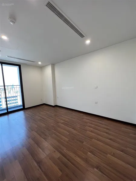 Bán căn 3pn mipec xuân thủy 108m giá 12,8ty