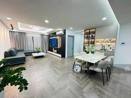 Bán căn hộ 3pn + 2wc, 139m2, tại tòa s1 kđt goldmark city, nhà mới đẹp full nội thất ở ngay, 9.9 tỷ