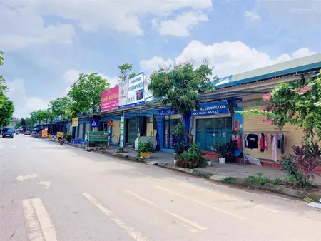 Bán 67,5m2 (odt) phố chợ lương sơn, phú thọ. giá nhỉnh 3,x tỷ. cách nội đô hà nội 35km