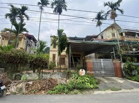 Chủ gửi bán lô đất dt 546m2 có 400m2 thổ cư lâm sơn lương sơn cách ql6 30m sẵn nhà kiên cố