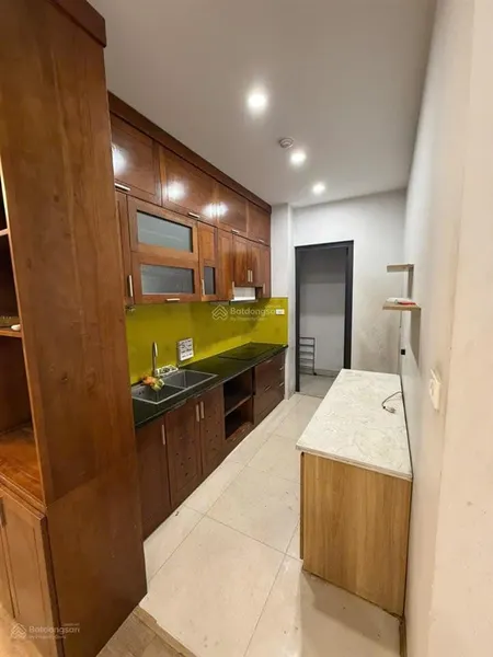 Bán chung cư valencia garden việt hưng long biên61m2 2n1wc ban công đông nam view vinhomes3.9 tỷ