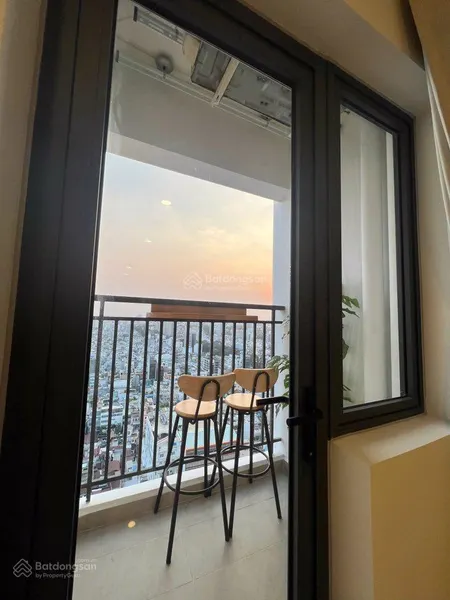 Bán căn hộ soho residence trung tâm quận 1 có hợp đồng thuê 13 triệu/tháng 0902 385 *** cdt
