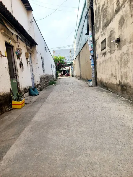 Bán nhà 3PN vào ở ngay, sổ hồng chính chủ đường công nghệ mới Vĩnh lộc b Bình Chánh oto đổ cửa