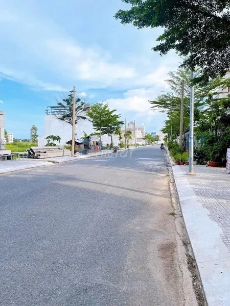 Bán đất 130m² ngang 5m giá 1.95 tỷ Xã Đức Hòa