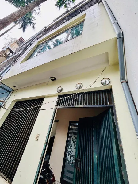 Bán nhà 43.8m² ngang 4.6m giá 9.1 tỷ Phường Ngọc Hà