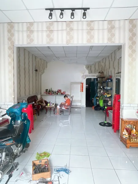 Bán nhà cấp 4 ,2 Mặt tiền Nguyễn Sơn Tân Phú 211m²