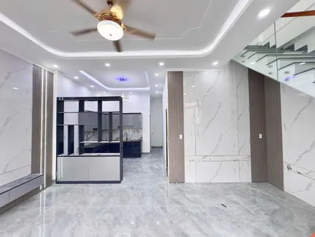 Bán Nhà Mới Xây Trung Tâm Biên Hoà, hoàn công , Thổ cư, Chỉ 2Tỷ9