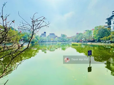 Bán bồ đề, 100m2 mt5.8m 20.8 tỷ. mặt hồ, oto 7 chỗ.