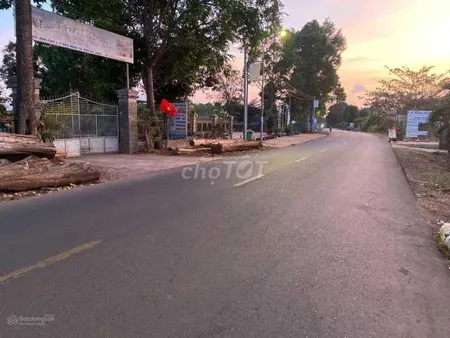 Bán đất 800m² ngang 10m giá 4.1 tỷ Phường Tân Thành