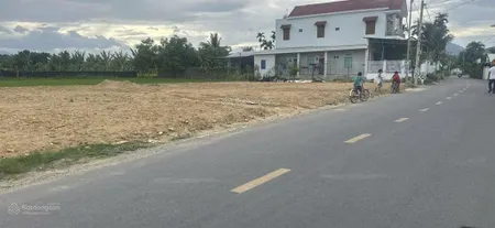 Mặt tiền đường nhựa đồng giữa diên điền diên khánh