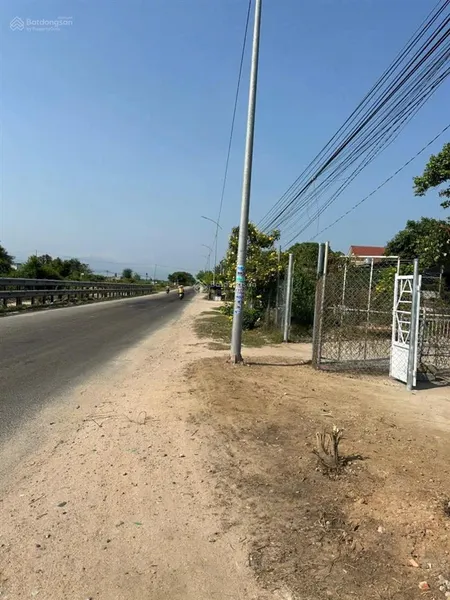 780 triệu bán gấp lô đất mặt tiền đường 703 vị trí vàng kinh doanh