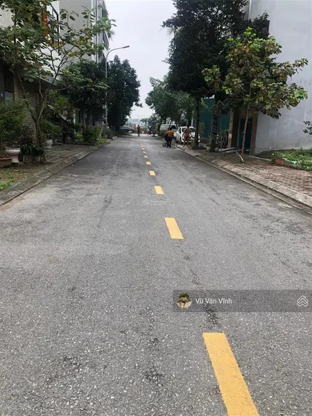 Bán đất tái định cư, vỉa hè, thạch bàn 80m2, mặt tiền 5.3m, giá nhỉnh 10 tỷ
