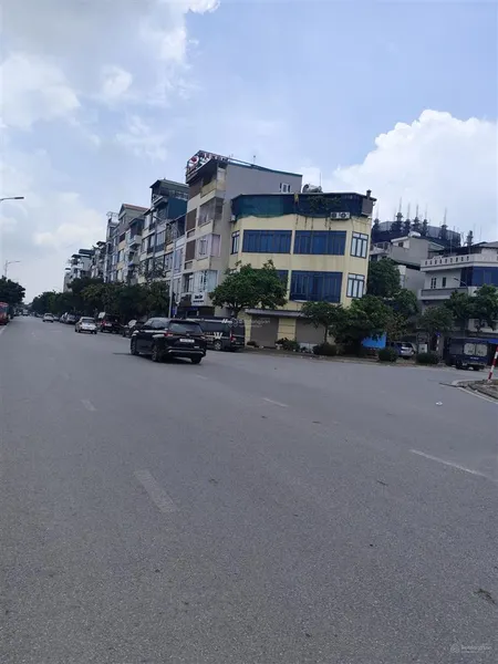 Bát đất phân lô nguyễn thời trung 85m², mt 5m ôtô tránh vỉa hè giá chào 15,8 tỷ tl .