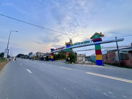 Đất mặt tiền đường 6m dt 5x37m giá 1tỷ6 đối diện an nông