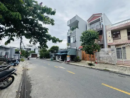 Siêu phẩm nam việt á, mặt tiền đường 7.5m, ngang khủng 8.7m, lối sau cực hiếm, chỉ 16.5 tỷ