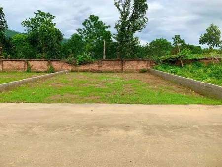 Hơn 110m full thổ mặt tiền rộng đường thông gần cn cao hoà lạc đh quốc gia hà nội