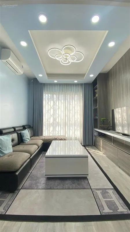 Bán nhanh căn hộ ruby ,3pn2wc, 80m2 ,full nt ,view công viên ,giá 4ty150tr