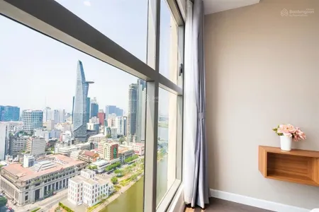 Bán gấp căn hộ saigon royal 86m2 tầng cao, view pháo hoa, giá 10tỷ