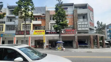 Bán nhà MT ĐỒNG KHỞI  110m² ngang 5m giá 12 tỷ Phường Bình Dương 0815422197