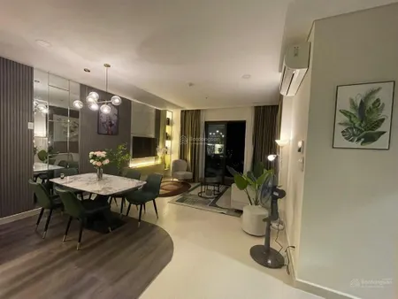 Chính chủ bán căn 2pn giá 3.5 tỷ gấp trả nợ ngân hàng, căn góc thoáng mát sora 2