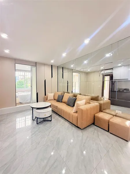Tập thể thành công, lô góc, 3 ngủ, 65 m2, nhỉnh 3 tỷ