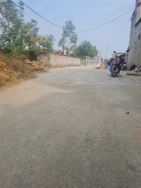 Bán đất xã quỳnh sơn tp bắc giang. 182m2 mt 5,7m. đường 7m. giá 660tr