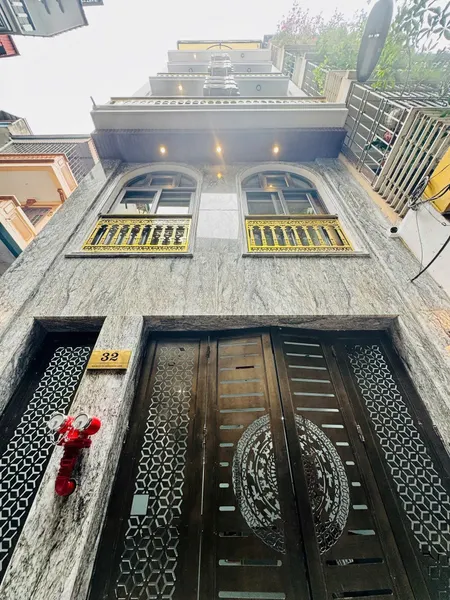 BÁN NHÀ ĐƯỜNG NGUYỄN LÂN. 80M2 - 7 TẦNG. THANG MÁY. 18 PHÒNG KHÉP KÍN.