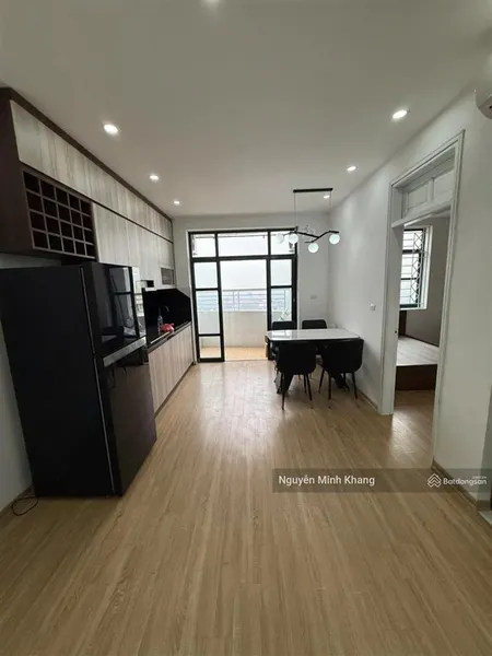 Bán căn hộ 2 phòng ngủ tòa b15 đại kim ngay mặt đường nguyễn cảnh dị đại kim