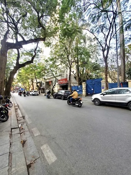 Bán nhà mặt ngõ lý thường kiệt, hoàn kiếm 75m2, 1 tầng, giá 16 tỷ. kinh doanh mọi loại hình