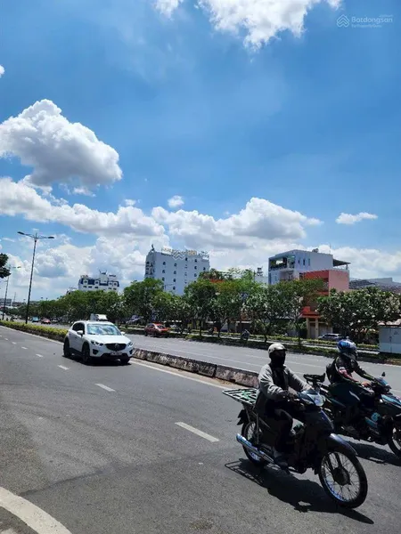 Bán nhà 2 mặt tiền phạm văn đồng & kha vạn cân 6 x 50m p. hiệp bình chánh thủ đức!