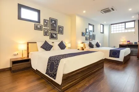 Bán khách sạn tại Tây Hồ, 346m2 x 10 tầng x 110 tỷ